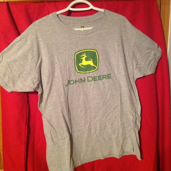 John Deere tshirt - Picture 1 of 3